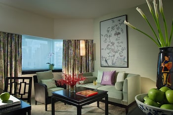 orchard hotel singapore