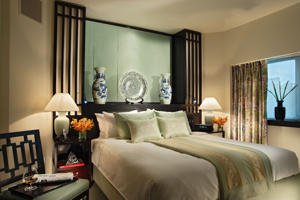 orchard hotel singapore