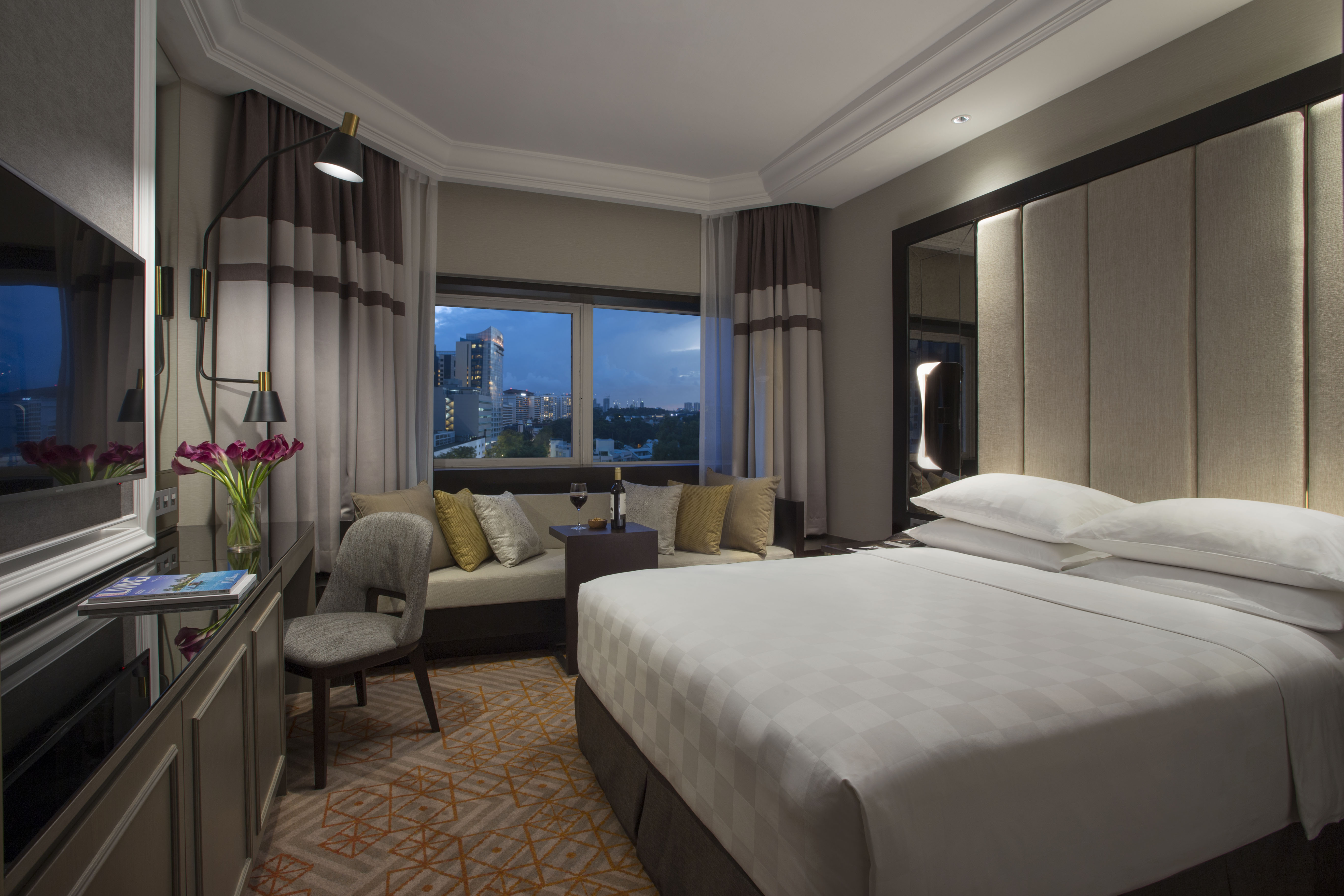 orchard hotel singapore