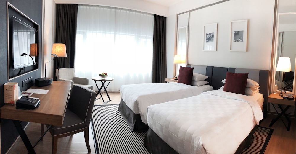 orchard hotel singapore