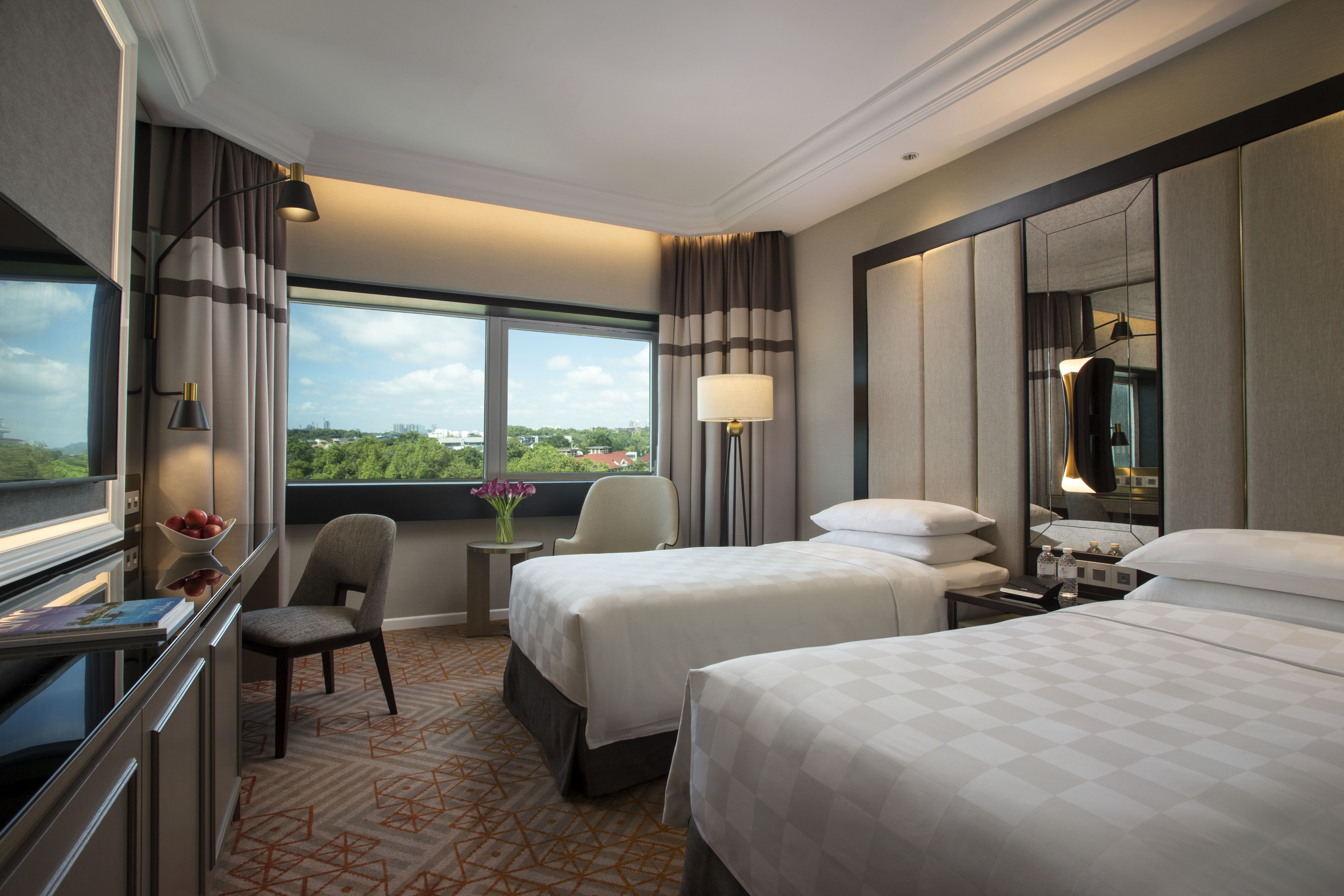 orchard hotel singapore