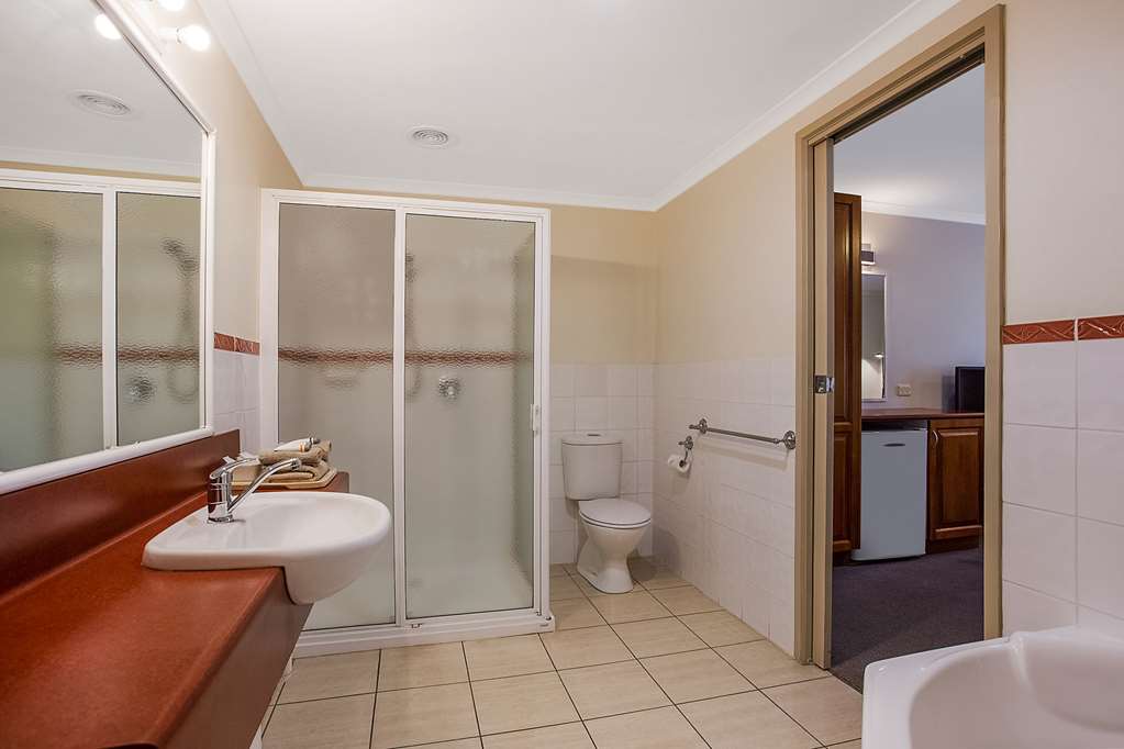 comfort inn warrnambool international