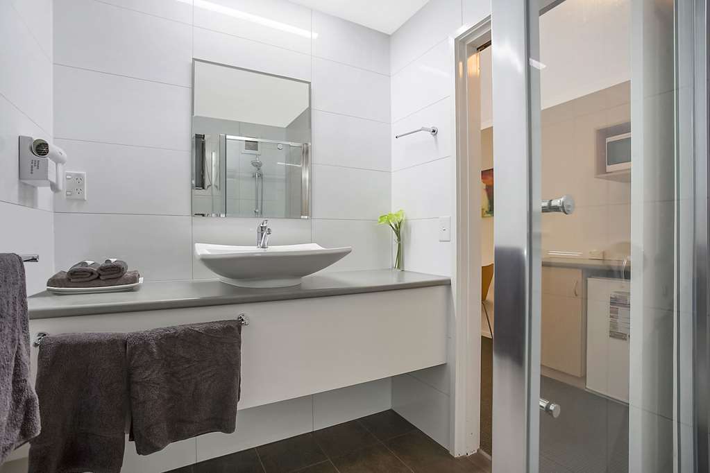 comfort inn warrnambool international
