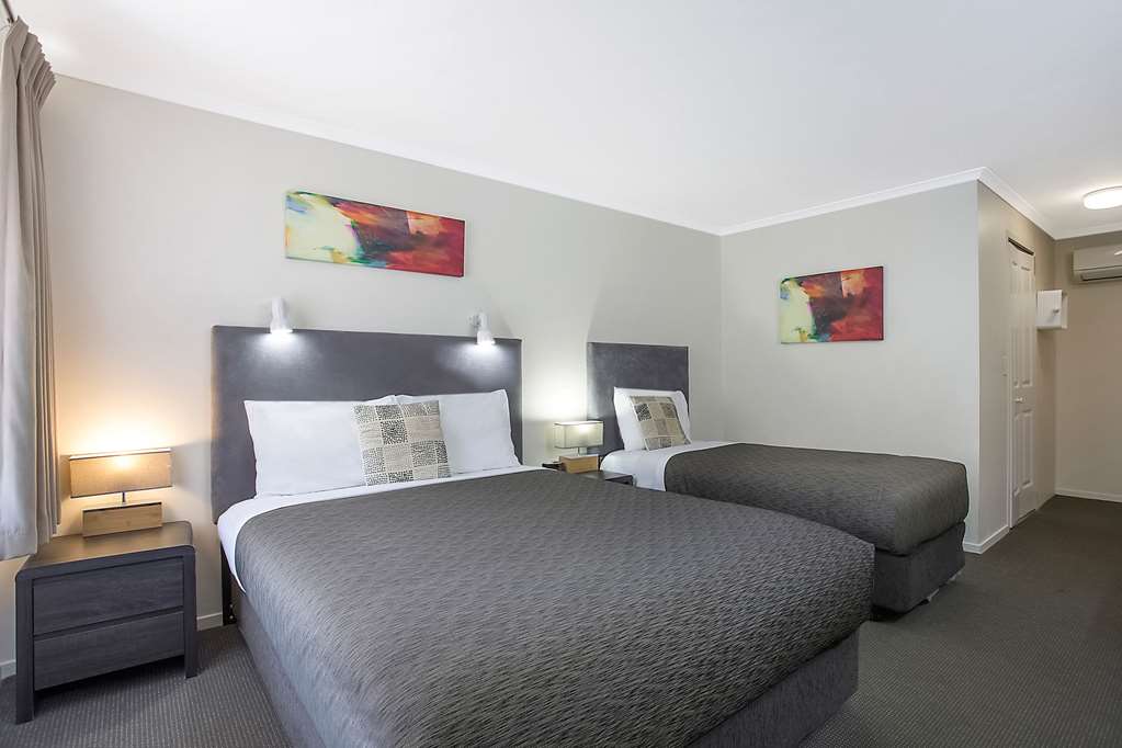 comfort inn warrnambool international