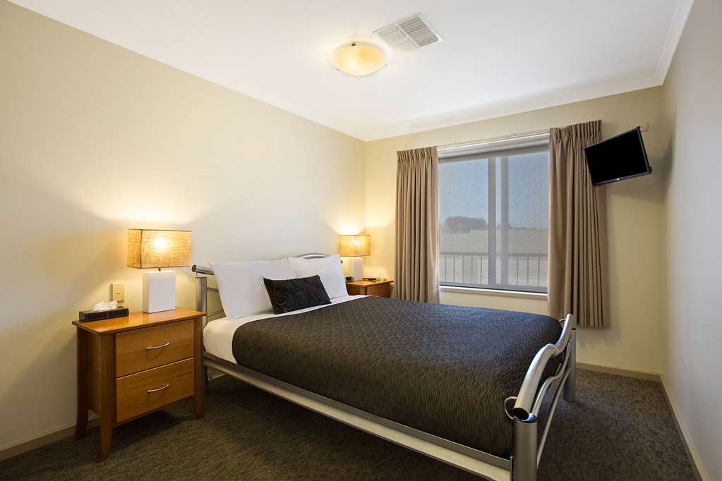 comfort inn warrnambool international
