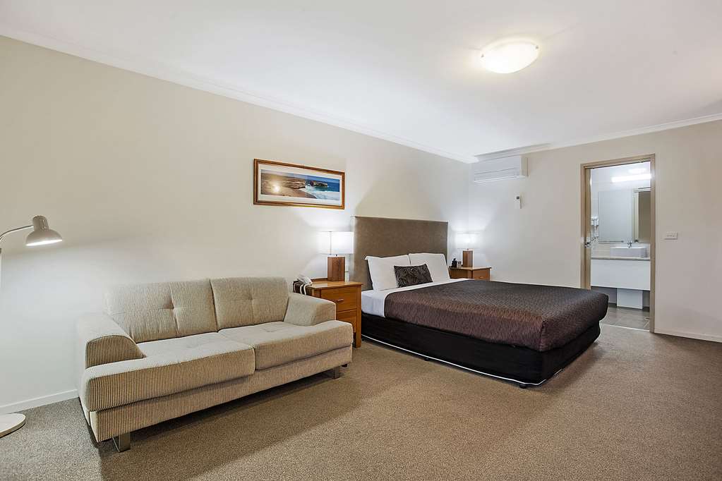 comfort inn warrnambool international