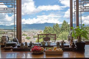 lijiang lize graceland merry inn