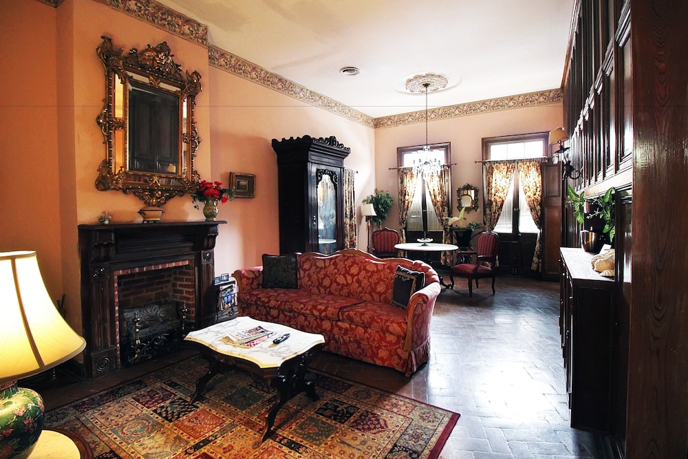 the olivier house hotel