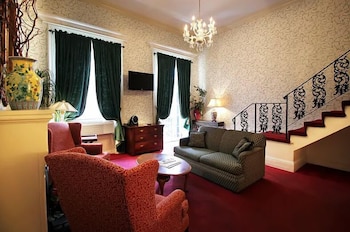the olivier house hotel