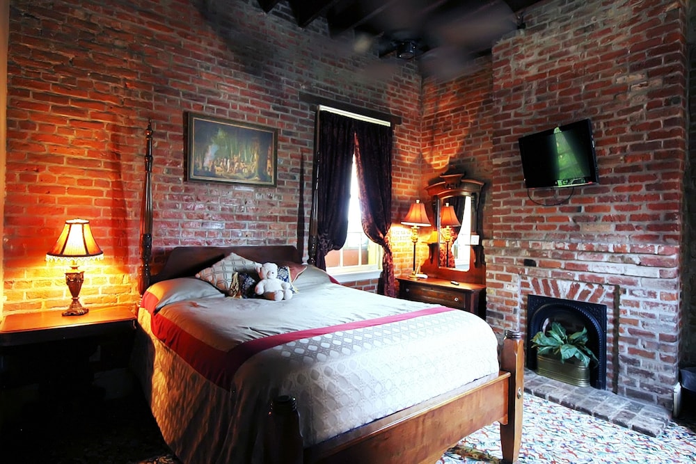 the olivier house hotel
