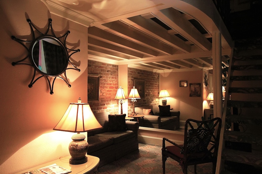 the olivier house hotel