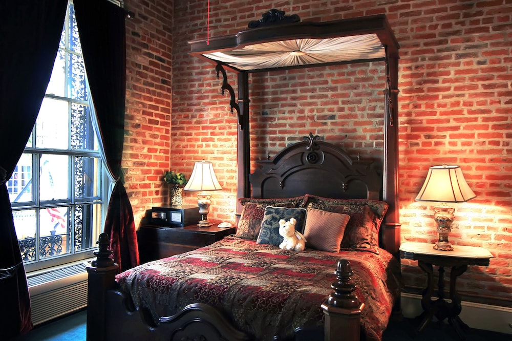 the olivier house hotel