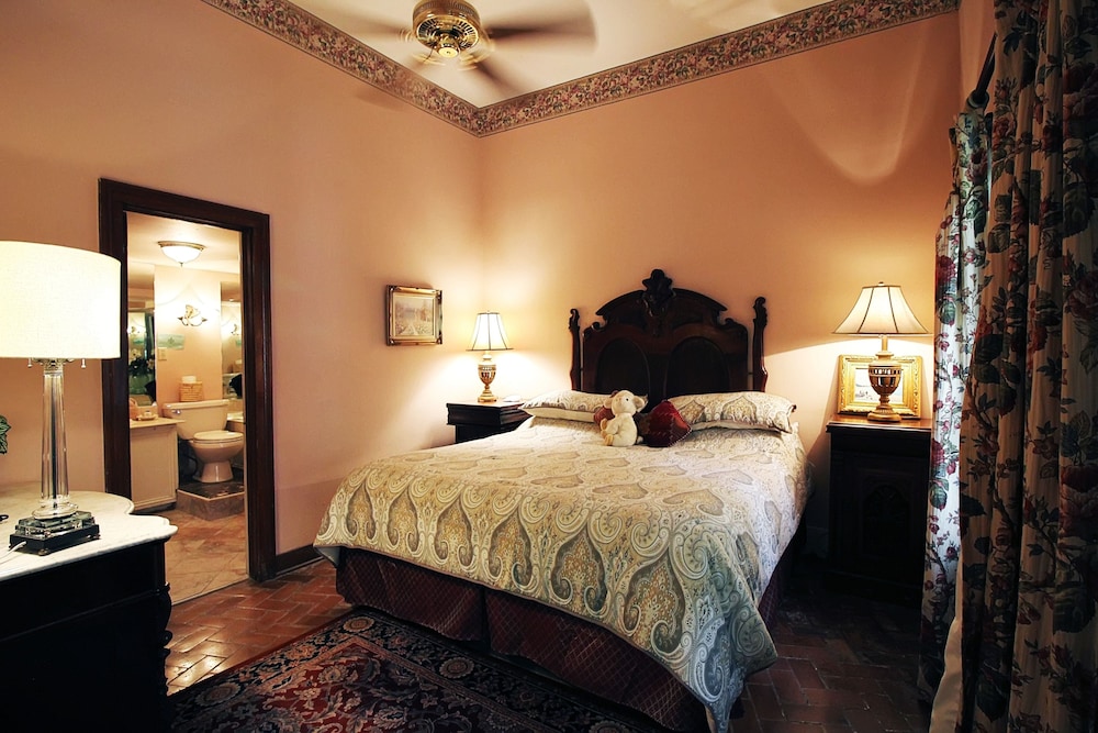 the olivier house hotel