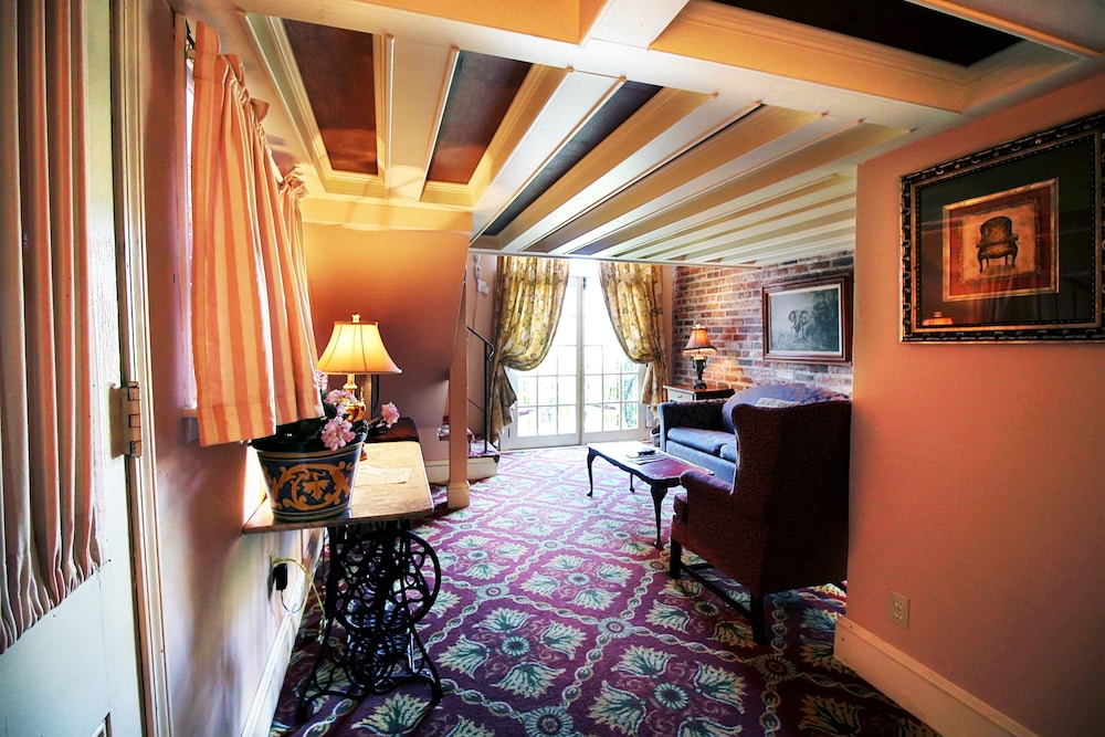 the olivier house hotel