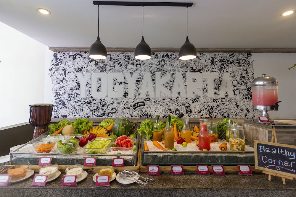 hotel dafam fortuna seturan