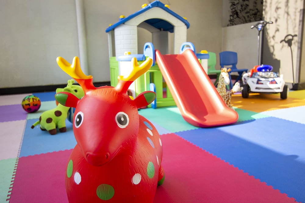 hotel dafam fortuna seturan