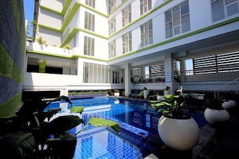 hotel dafam fortuna seturan