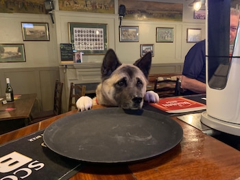 The Border Hotel,Kirk Yetholm>>Kelso,3 star