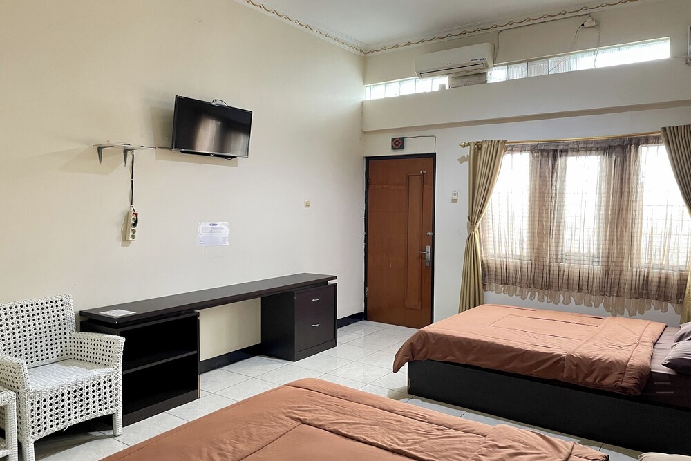 hotel ramayana garut