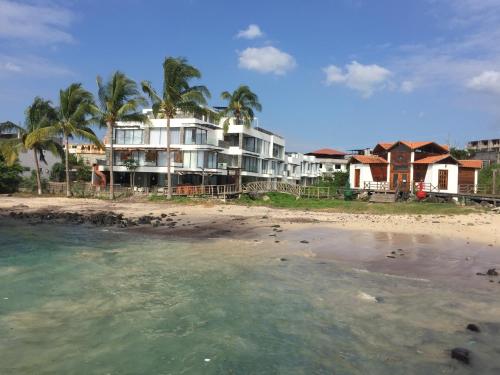 Golden Bay Galapagos,San Cristobal>>Puerto Baquerizo Moreno,4 star