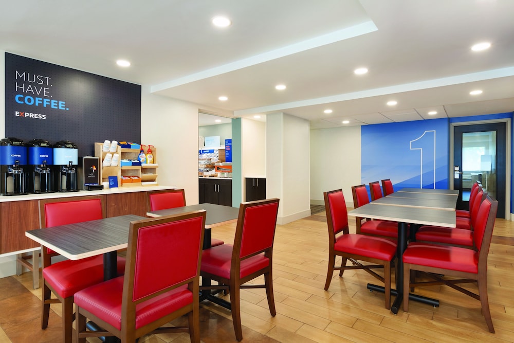 holiday inn express hartford south rocky hill by ihg