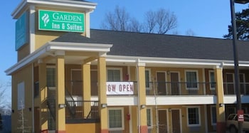garden inn and suites little rock