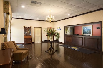 days inn by wyndham rome downtown