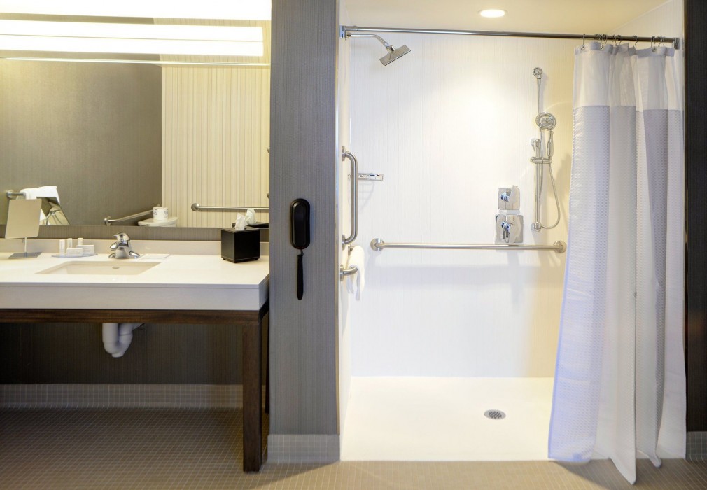 courtyard muncie at horizon convention center