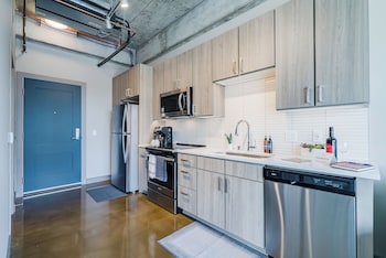 Sable 206 - Alcove,728 North 3Rd Street,4 star