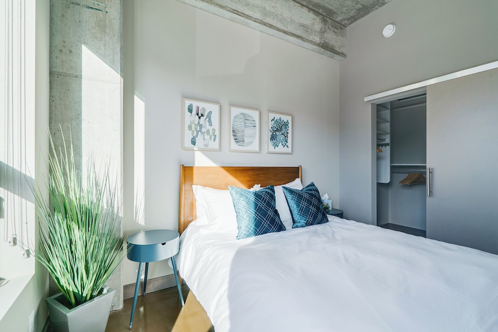sable 206 alcove