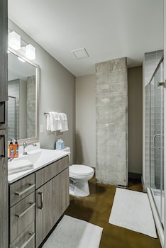 Sable 401 - Studio,728 North 3Rd Street,4 star