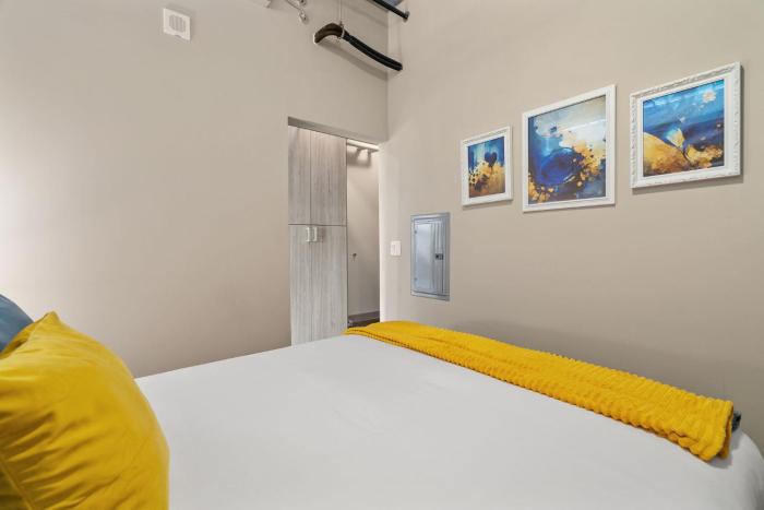 sable 604 one bedroom