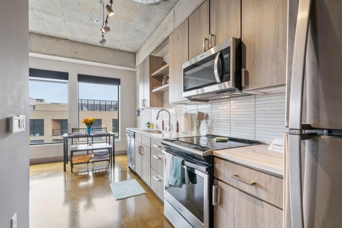 sable 604 one bedroom