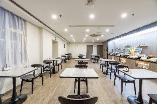 hanting hotel changhun hongqi street changying