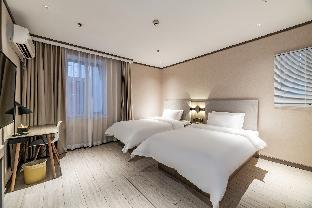 hanting hotel changhun hongqi street changying