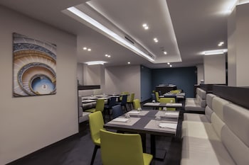 mercure eur roma west