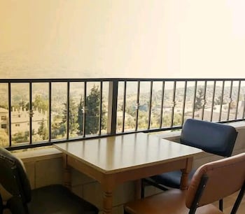 al jabal castle hotel ajloun