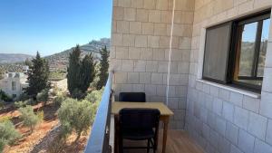 al jabal castle hotel ajloun