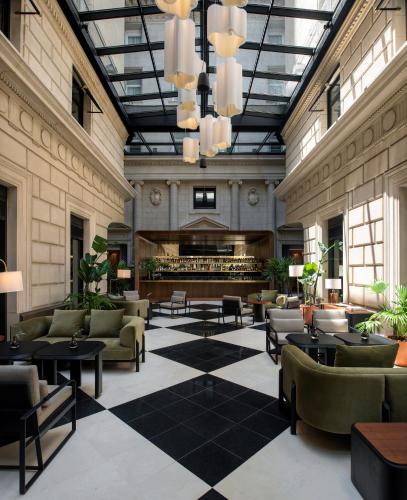 Hotel-Img