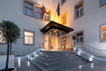 Mamaison Residence Sulekova Bratislava,Old Town Bratislava>>Bratislava,4 star