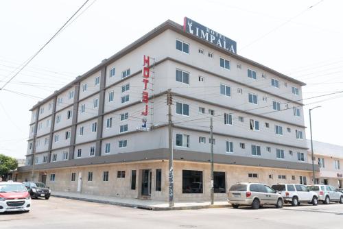 impala hotel in front of the ado