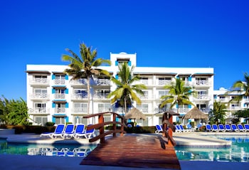 playa blanca beach resort all inclusive