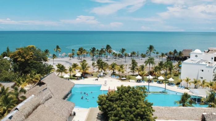 playa blanca beach resort all inclusive