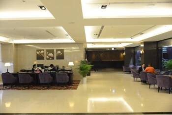 Hotel Formosa,Near Dunhe Temple,4 star