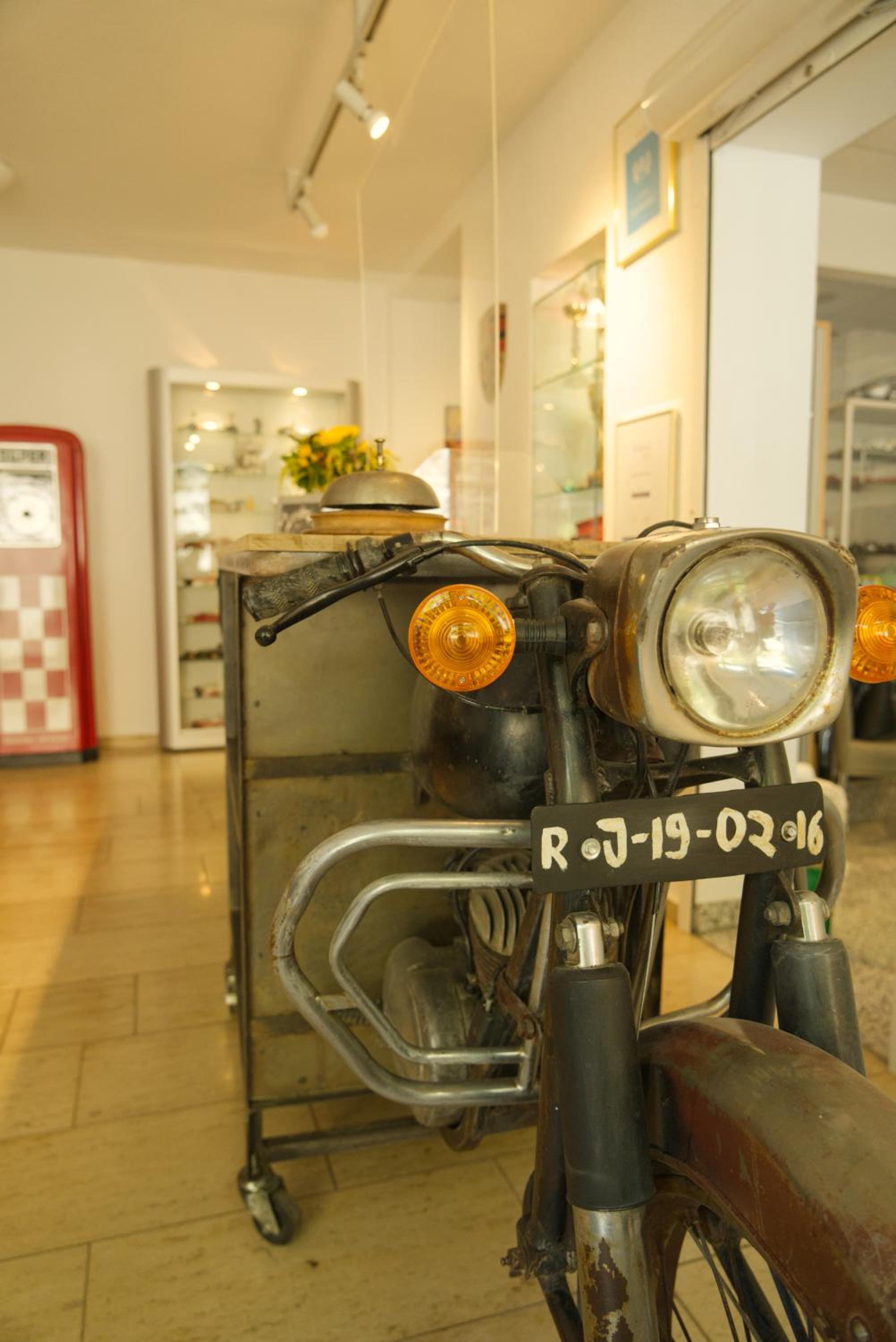 reinhardts garni automobilia hotel