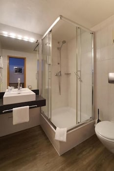 reinhardts garni automobilia hotel
