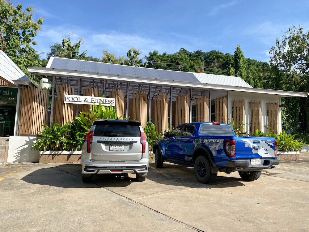 grand hill resort and spa