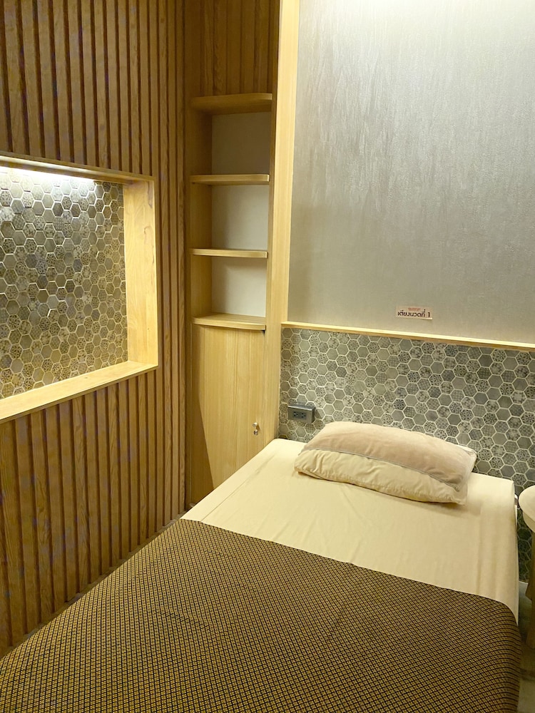 grand hill resort and spa