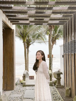 mangala zen garden and luxury apartments