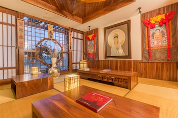 mangala zen garden and luxury apartments